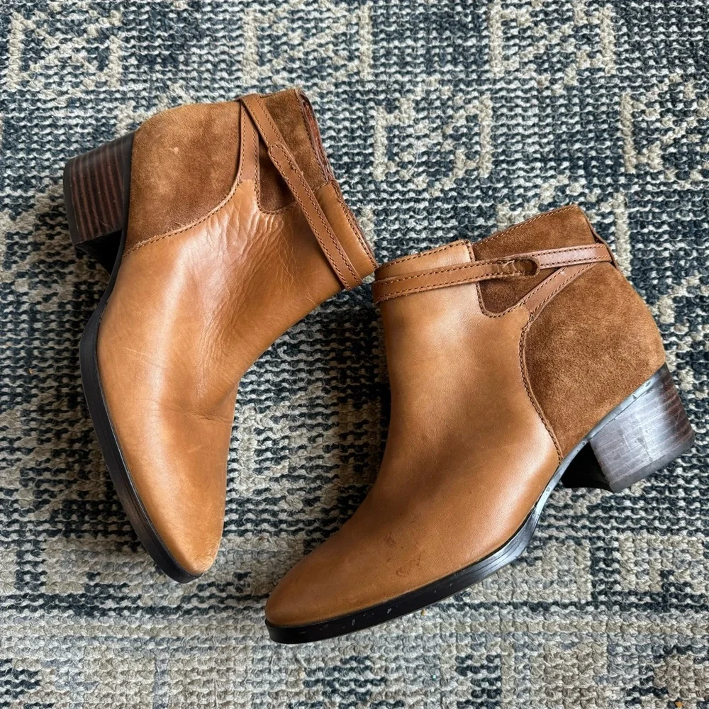 💙 Lauren Ralph Lauren Damara Booties in Cognac Brown Leather & Suede size 8